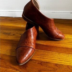 DONATING SOON - Brown Leather Women's Shoes